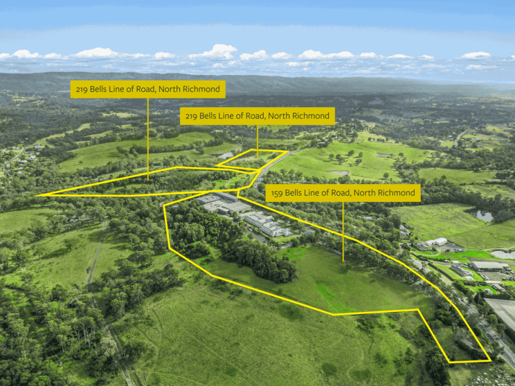 Click to view all images 219 Bells Line of Road North Richmond NSW 2754 - Image 2