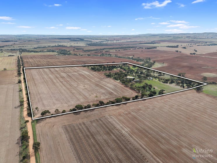 128 Jas Ryan Road Fords SA 5373 - Image 2