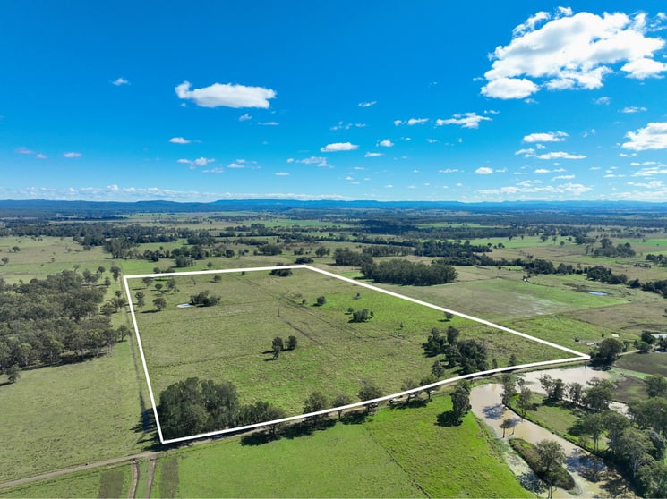 Click to view all images 186 McMullens Bridge Road Leeville NSW 2470 - Image 2