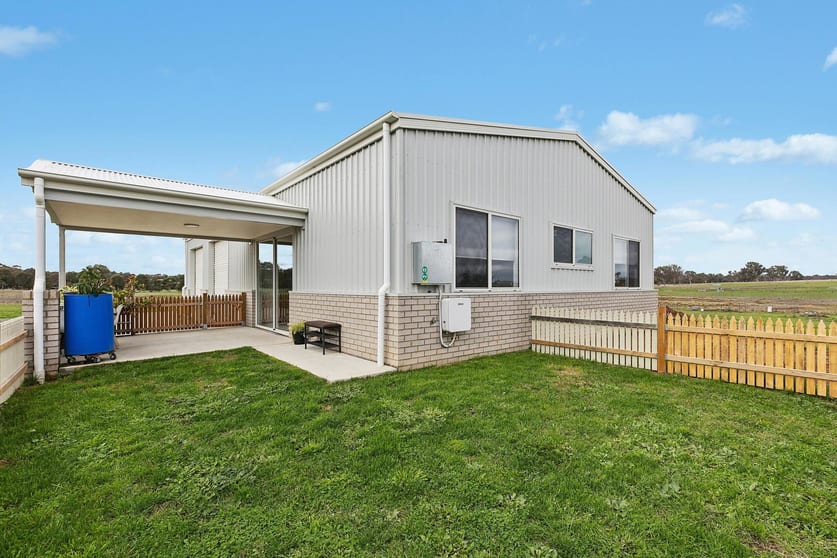 Click to view all images 2 Belleview Drive Murrumbateman NSW 2582 - Image 3