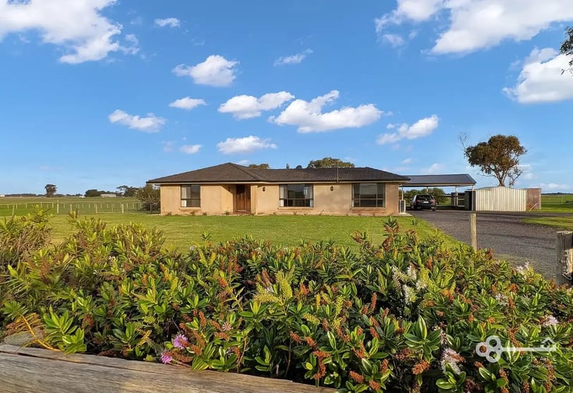 Click to view all images 535 Old Boundary Road Allendale East SA 5291 - Image 3