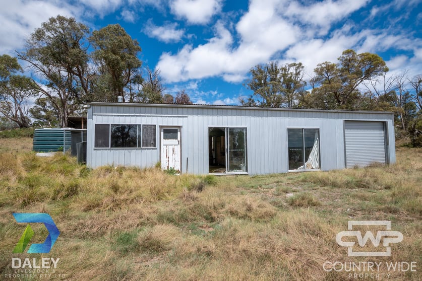 Click to view all images 214, - Piggery Road Red Range NSW 2370 - Image 3