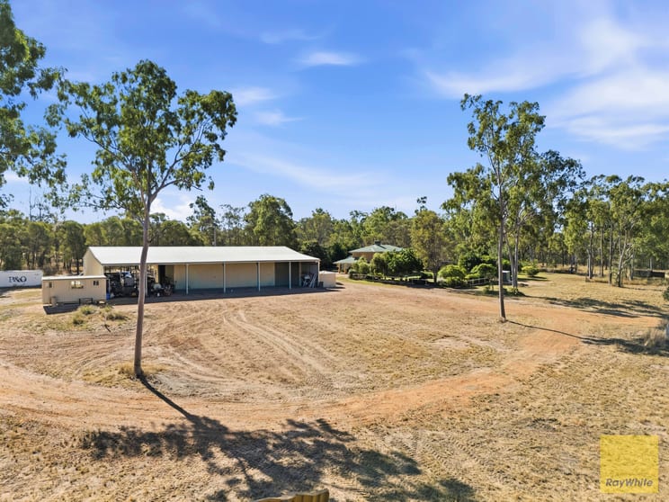 Click to view all images 1315 Selma Road Emerald QLD 4720 - Image 3