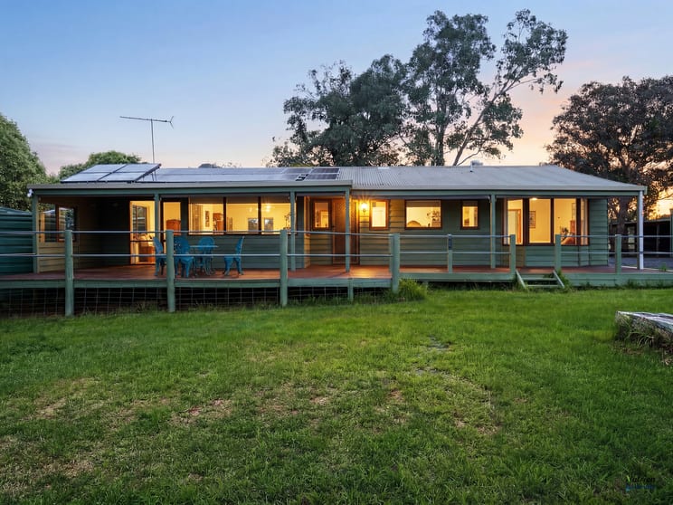 Click to view all images 48 Hayes Road Swanpool VIC 3673 - Image 2