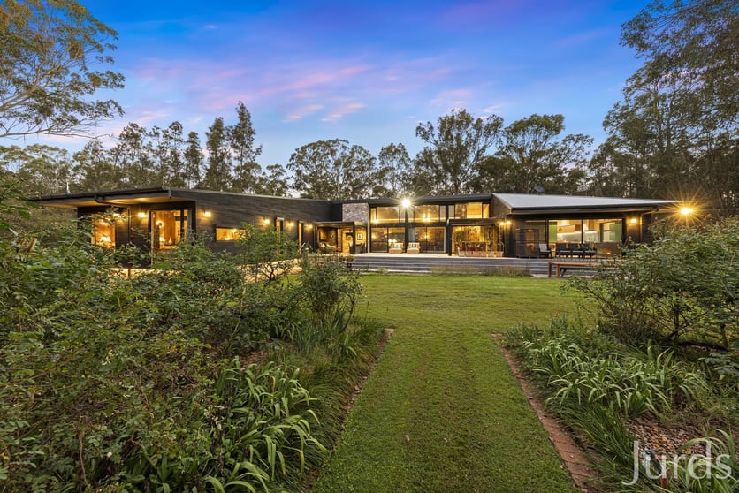 Click to view all images 72 Gillards Road Pokolbin NSW 2320 - Image 3