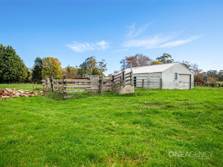 Click to view all images 101 Trowutta Road Smithton TAS 7330 - Image 3