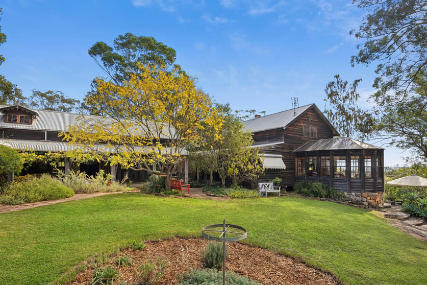 Click to view all images 213 Middle Ridge Road Wollombi NSW 2325 - Image 2