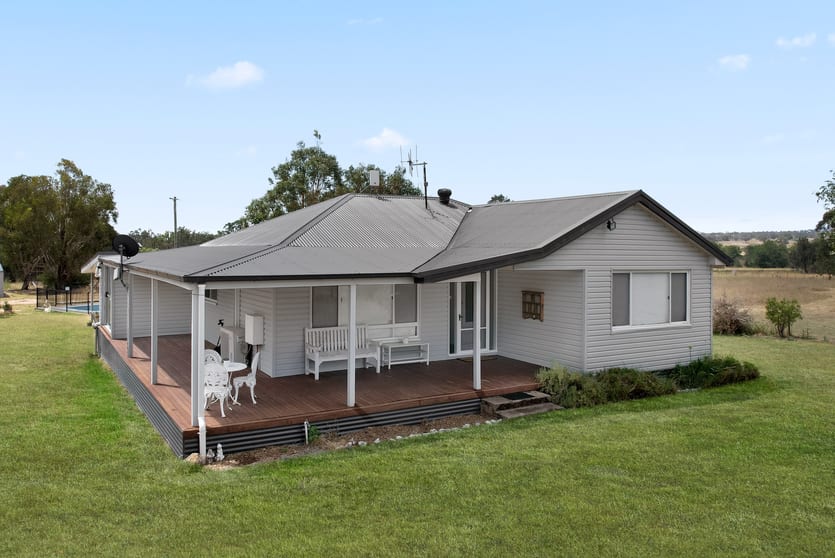 Click to view all images 405 Lowes Peak Road Mudgee NSW 2850 - Image 1