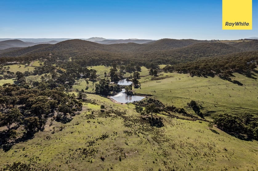 Click to view all images 648-764 Gisborne-Melton Road Toolern Vale VIC 3337 - Image 1