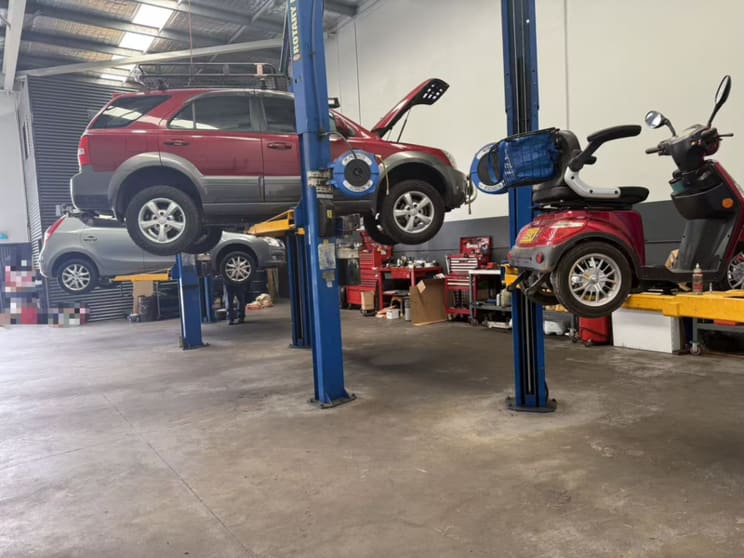 Click to view all images Automotive & Marine business for sale in Burpengary East - Image 3