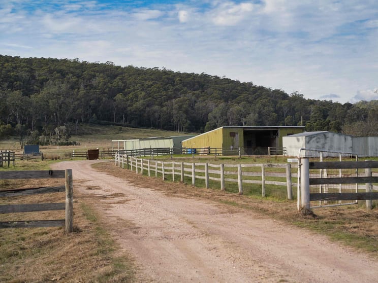 Click to view all images 8964 Bass Highway Latrobe TAS 7307 - Image 2