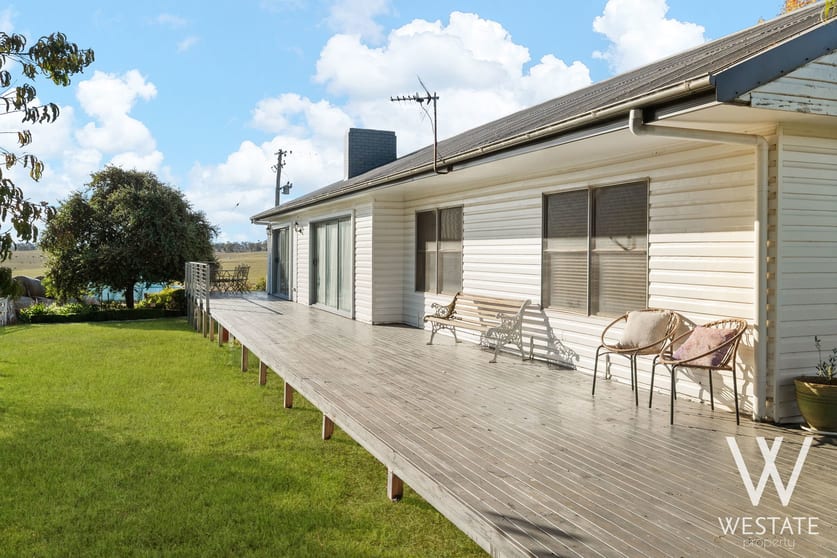 Click to view all images 670 Sofala Road Laffing Waters NSW 2795 - Image 3