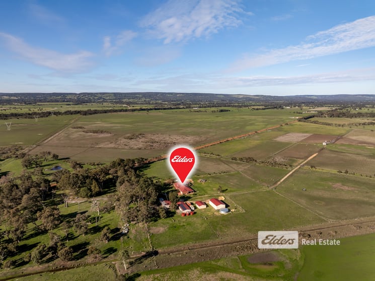 315 Jackson Road Uduc WA 6220 - Image 2