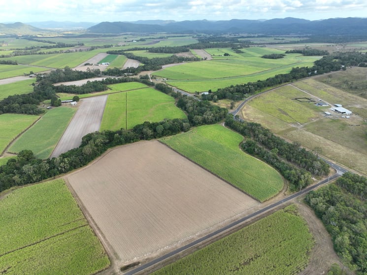 Click to view all images Koumala QLD 4738 - Image 2