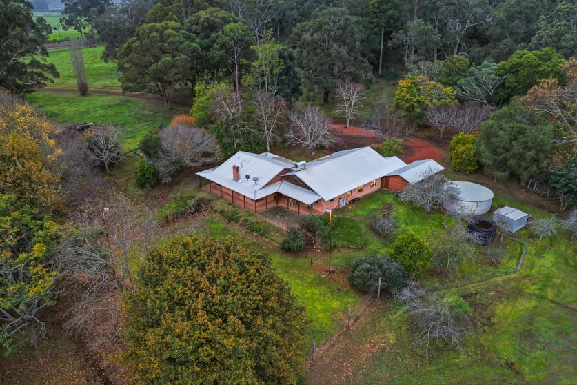 Click to view all images 244 Ring Bark Road (Ringbark) Manjimup WA 6258 - Image 2