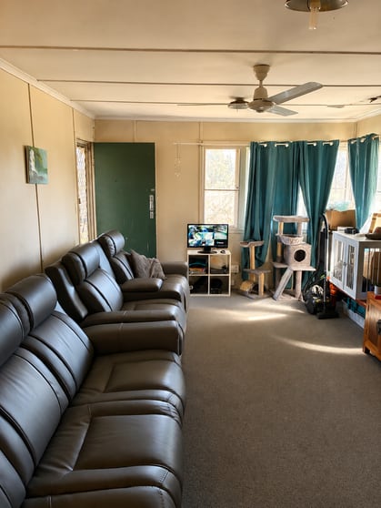 Click to view all images 36-46 Middle Road Purga QLD 4306 - Image 3