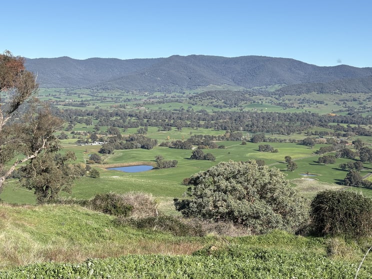 Click to view all images Reid Lane Gundowring VIC 3691 - Image 2