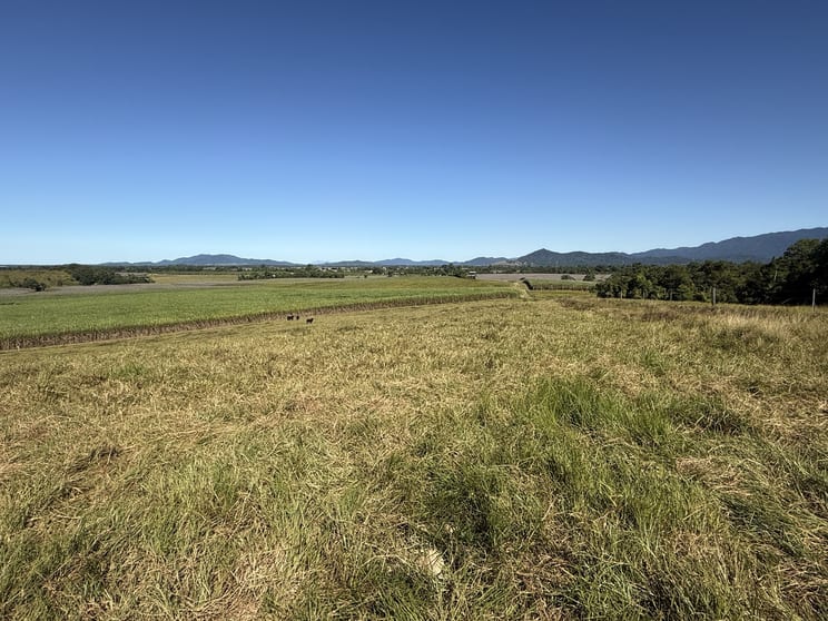 Click to view all images No 5 Branch QLD 4856 - Image 2