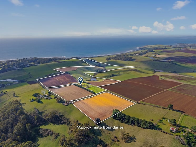 Click to view all images 177 Braddons Lookout Road Leith TAS 7315 - Image 2
