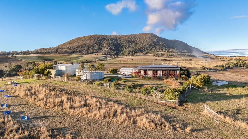 Click to view all images 273 Mount Sturt Road Yangan QLD 4371 - Image 1
