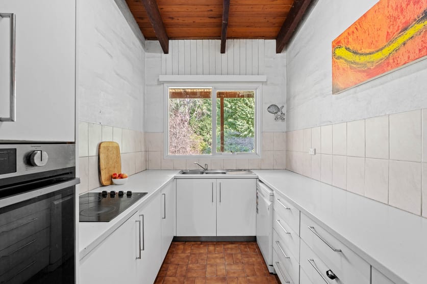 Click to view all images 339 Caoura Road Tallong NSW 2579 - Image 3