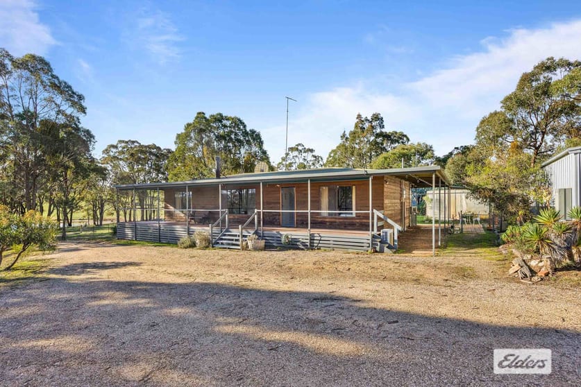 1066 Buangor - Ben Nevis Road Warrak VIC 3377 - Image 2