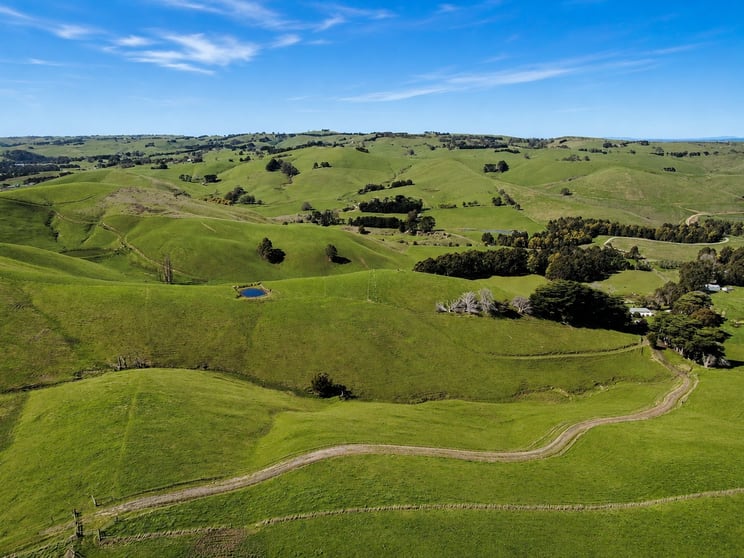 Click to view all images 65 Armstrongs Road Kongwak VIC 3951 - Image 2