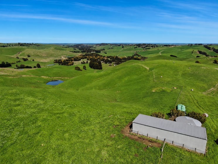 Click to view all images 65 Armstrongs Road Kongwak VIC 3951 - Image 3