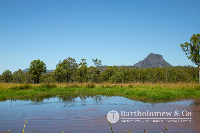 Click to view all images 7683 Cunningham Highway Clumber QLD 4309 - Image 3
