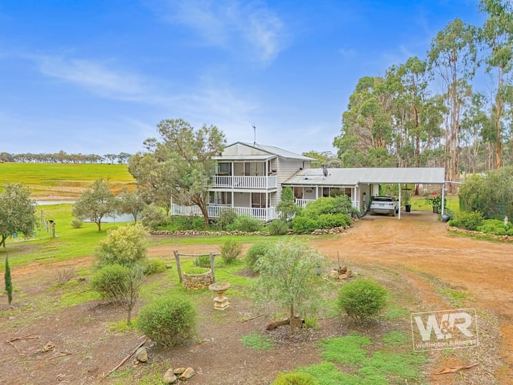 Click to view all images 73 Monash Road Kendenup WA 6323 - Image 2