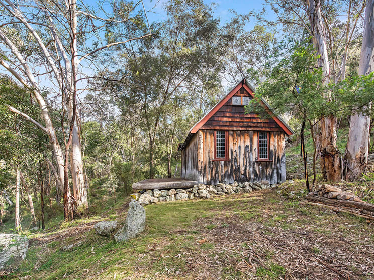 Click to view all images 934 White Cedars Road Mudgee NSW 2850 - Image 2