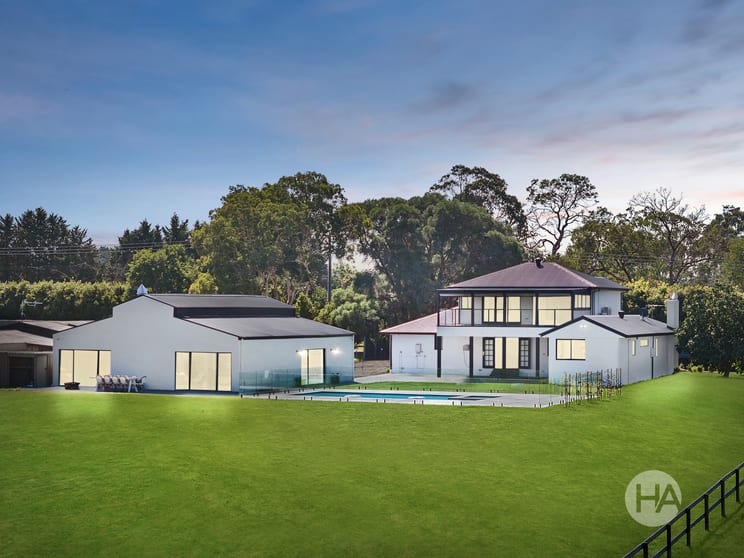 Click to view all images 800 Robinsons Road Pearcedale VIC 3912 - Image 2