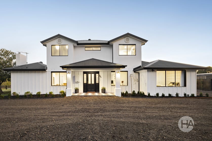 Click to view all images 800 Robinsons Road Pearcedale VIC 3912 - Image 3