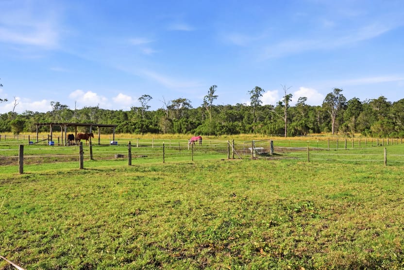 Click to view all images 70 Sandra Street Jilliby NSW 2259 - Image 3
