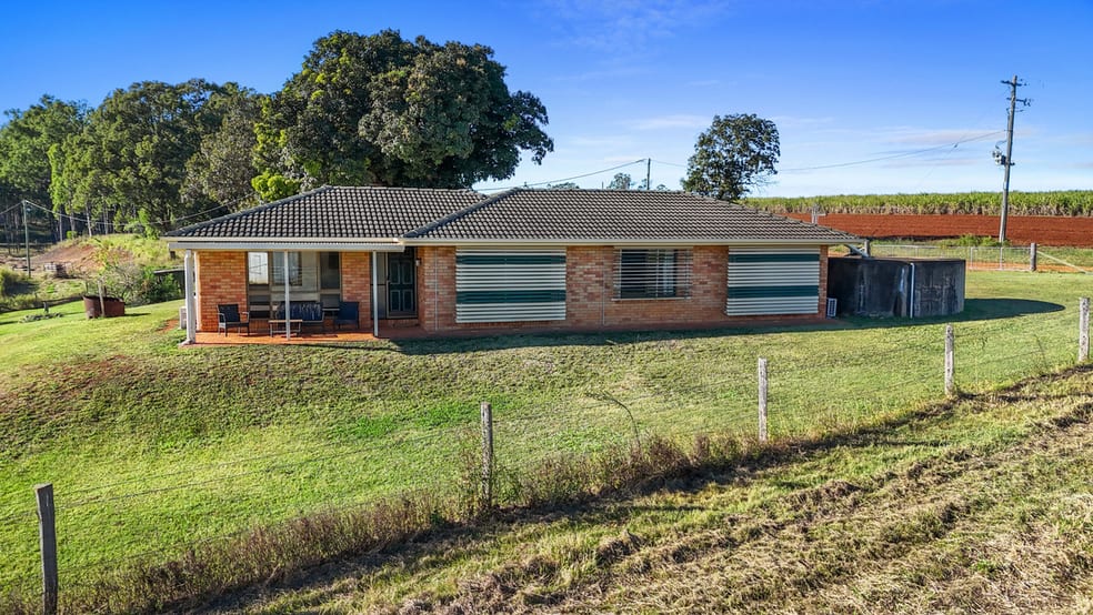 Click to view all images 238 Bauple Drive Bauple QLD 4650 - Image 2