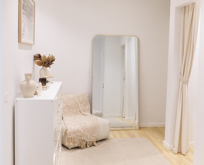 Click to view all images Health Spa business for sale in Melbourne - Image 3