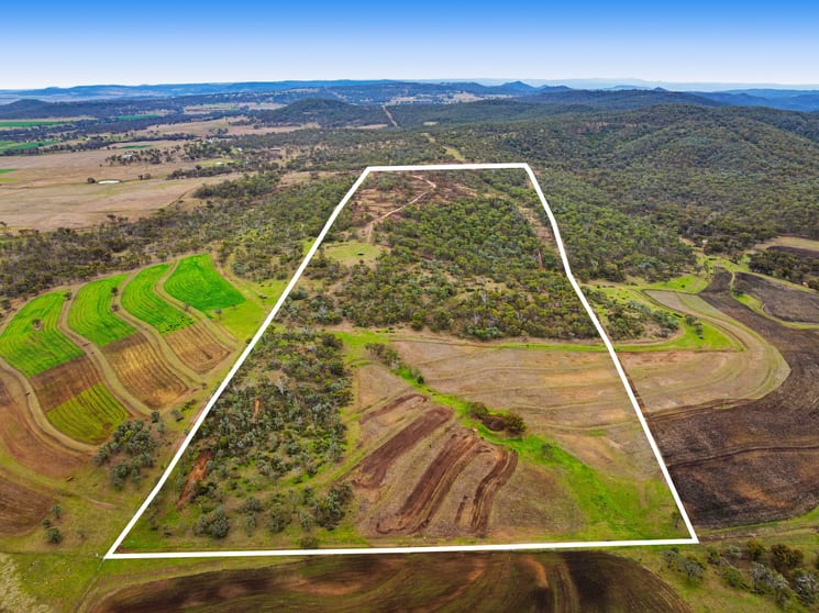 Click to view all images 252 Green Road Budgee QLD 4359 - Image 1