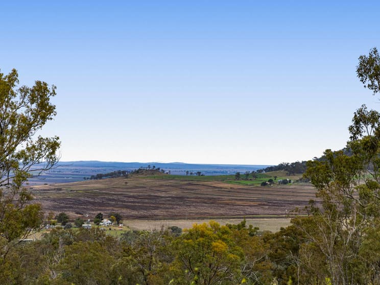 Click to view all images 252 Green Road Budgee QLD 4359 - Image 2