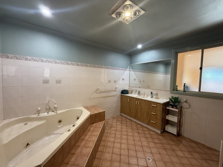Click to view all images 991 Perup Road Manjimup WA 6258 - Image 3