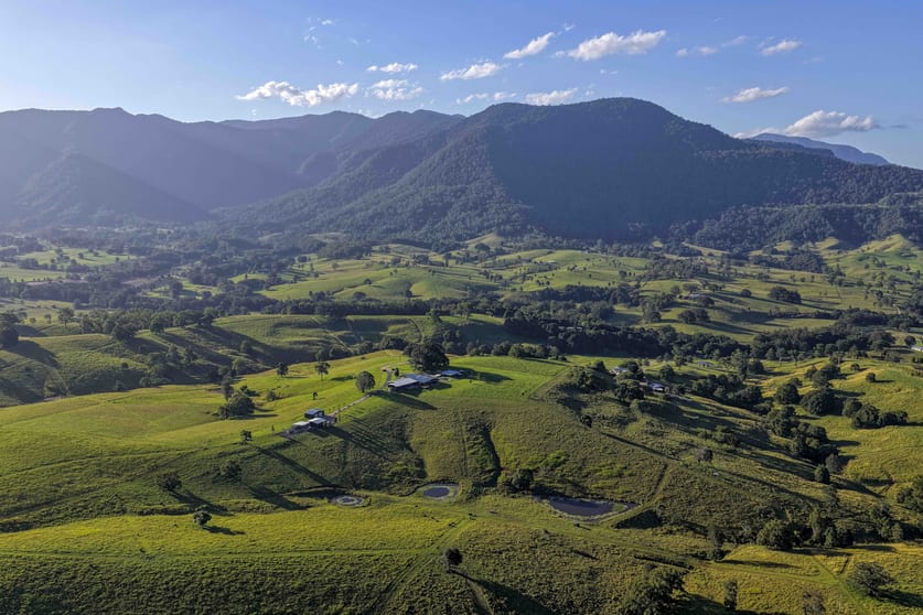 Click to view all images 211 Tyalgum Creek Road Tyalgum Creek NSW 2484 - Image 1