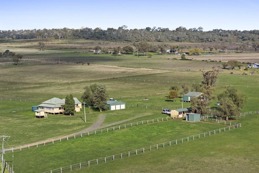 Click to view all images 26 Jacksons Road Greenmount QLD 4359 - Image 1