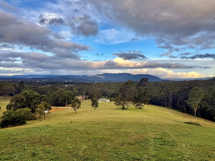 Click to view all images 300 Hayes Road Millfield NSW 2325 - Image 2