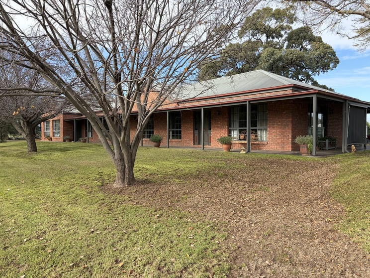 22 Glanville Road Echuca Village VIC 3564 - Image 2