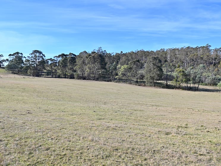 Click to view all images 66 Kings Road Bagdad TAS 7030 - Image 3