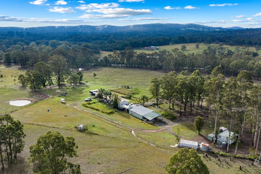 Click to view all images 13179 Pacific Highway Coolongolook NSW 2423 - Image 2