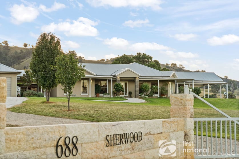 Click to view all images 688 Queens Pinch Road Mudgee NSW 2850 - Image 2