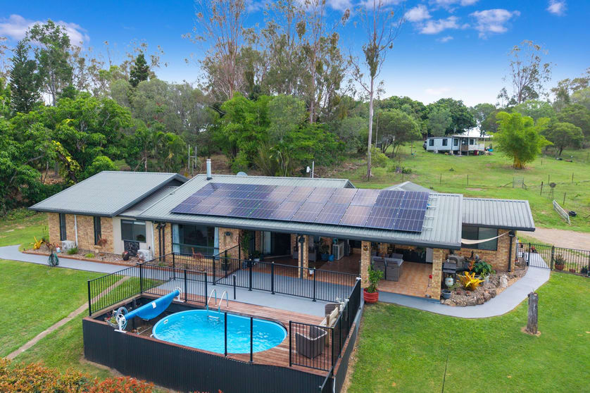 Click to view all images 912 Mungar Road Grahams Creek QLD 4650 - Image 2