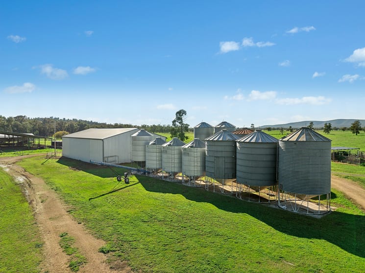 Click to view all images 3130 Adelargo Road Grenfell NSW 2810 - Image 3