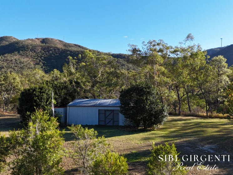 Click to view all images 137 Lemontree Drive Mutchilba QLD 4872 - Image 2