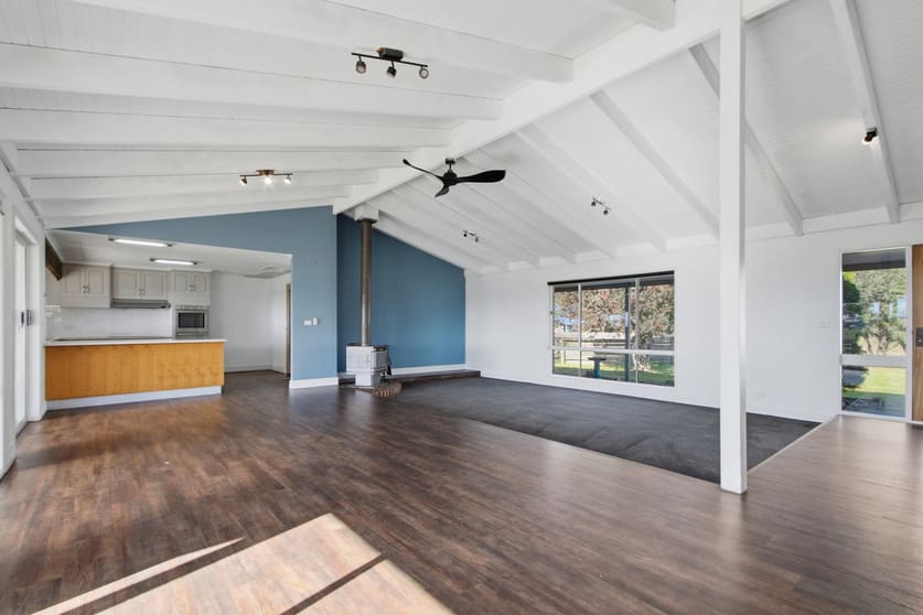 Click to view all images 335 Bengworden Road Cobains VIC 3851 - Image 2
